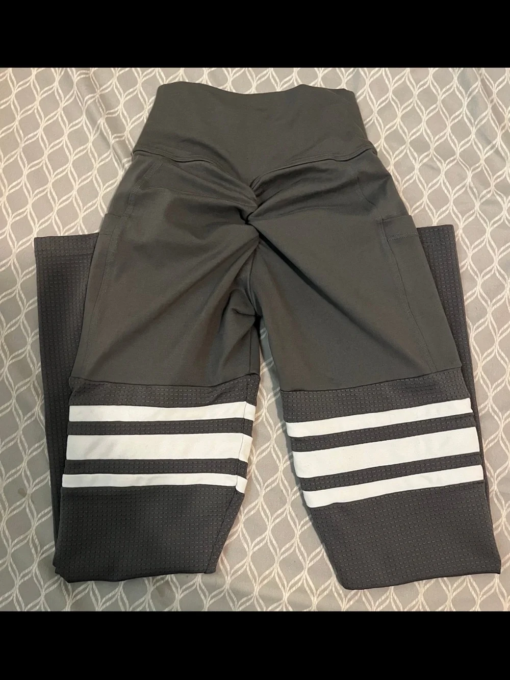 Bombshell Sportswear Army Green Scrunch Butt Leggings